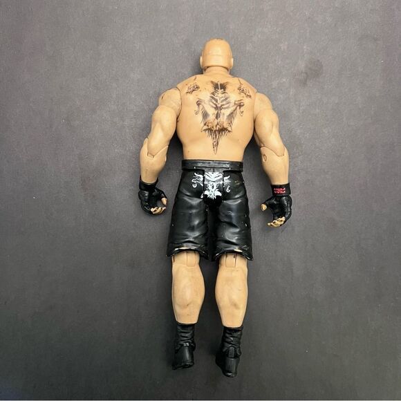 2012 WWE Brock Lesnar Mattel Basic Wrestling 7" Action Figure - Picture 6 of 6